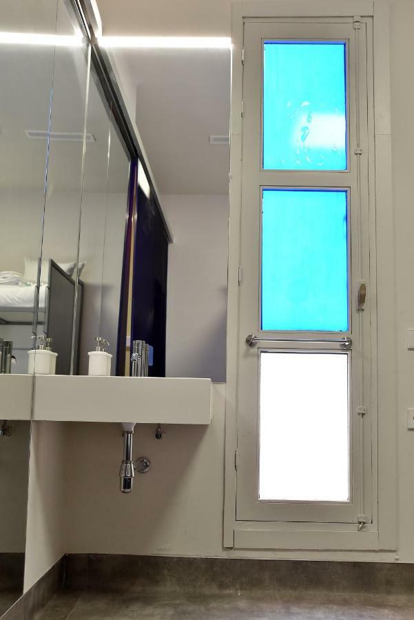 Dreibettzimmer mit Bad