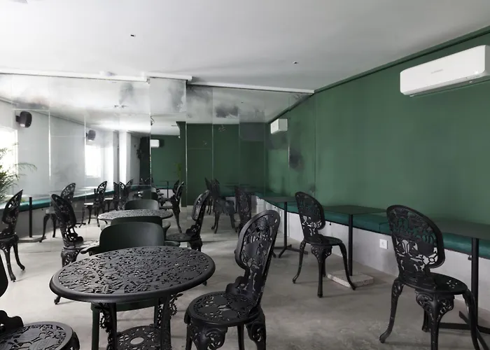 2060 The Newton Hostel Madrid